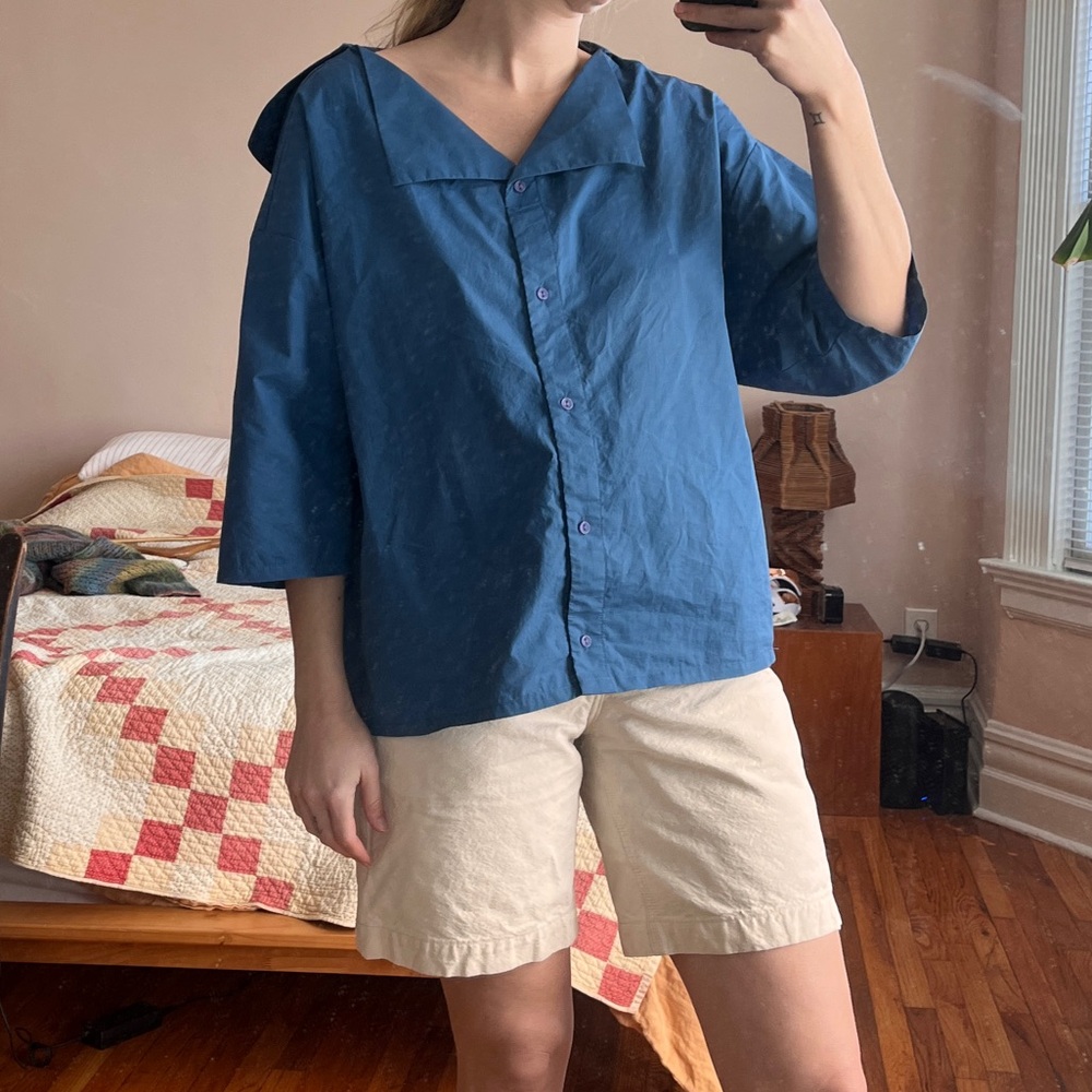 BLACK CRANE SAILOR TOP IN BLUE - Picture 6 of 6